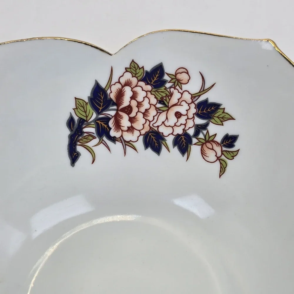 Vintage Imari Ware Japan Scalloped Porcelain Serving Bowl Gold Trim Floral 8